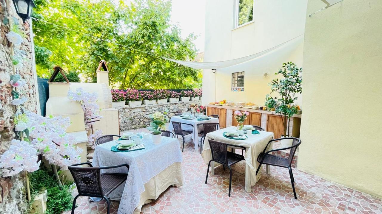 B&B La Bella Lucca Bagian luar foto