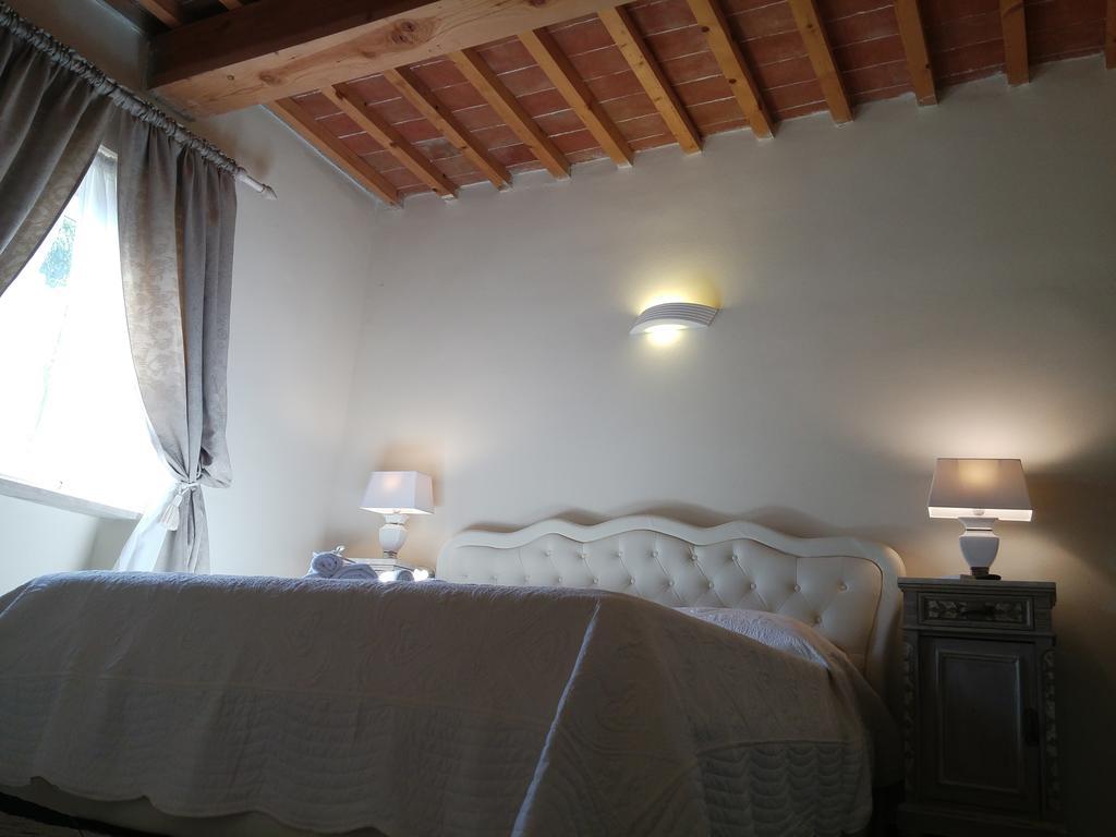 B&B La Bella Lucca Bagian luar foto
