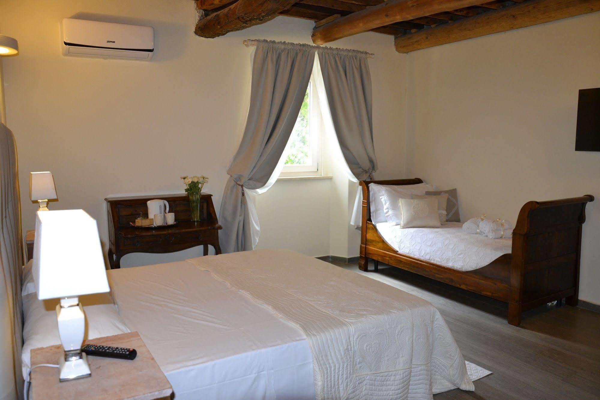 B&B La Bella Lucca Bagian luar foto
